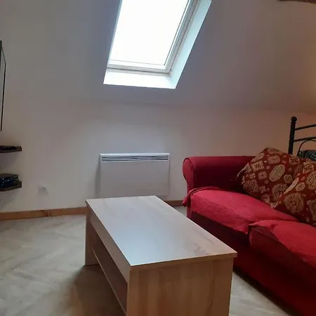 Atypique Et Reposant Διαμέρισμα Verdelot